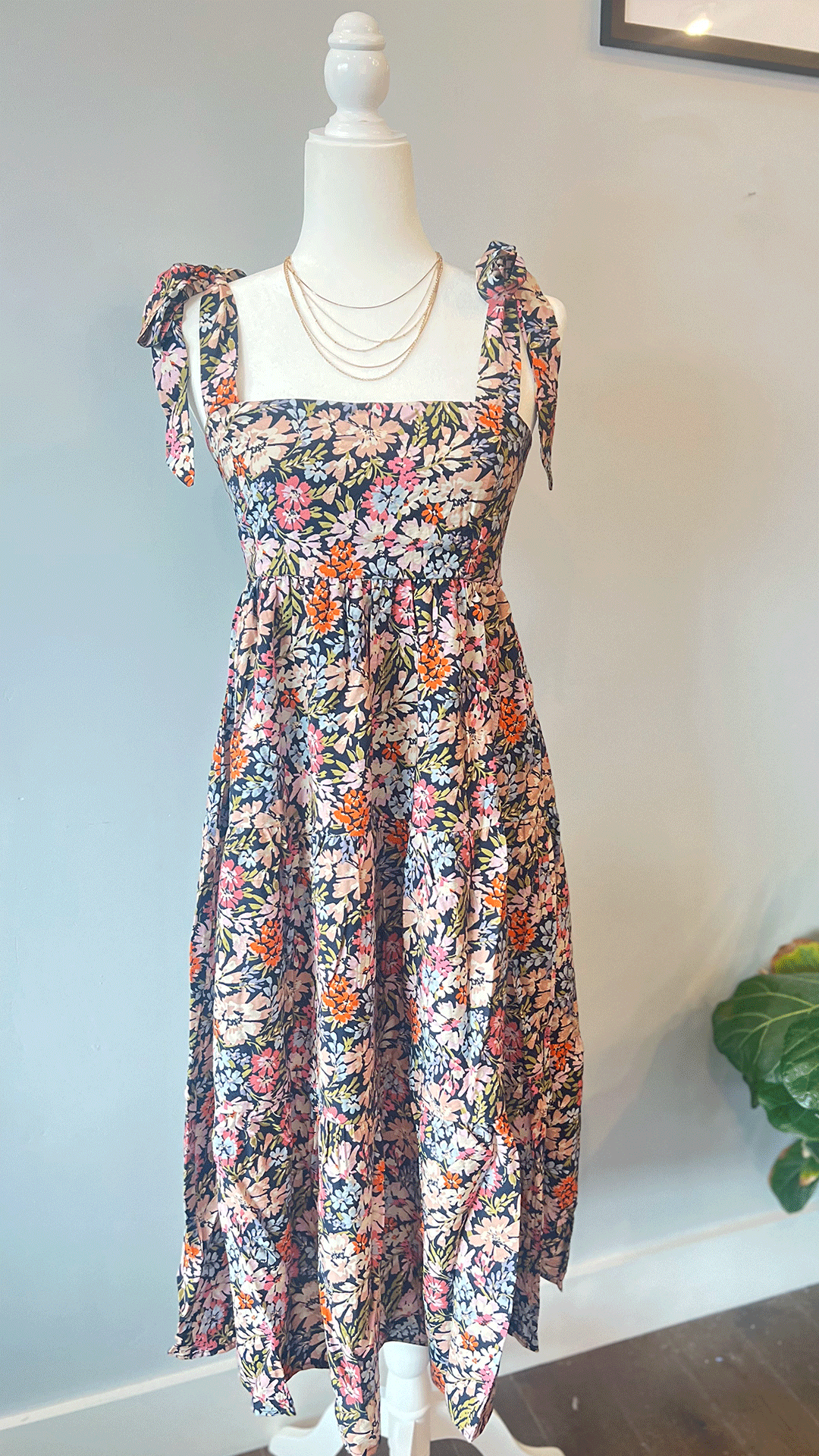 SQUARE NECK SMOCKING FLORAL PRINT DRESS