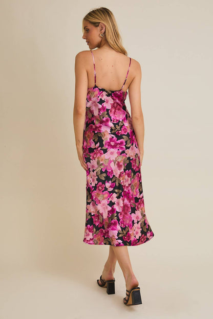 SPAGHETTI STRAPS MAXI DRESS