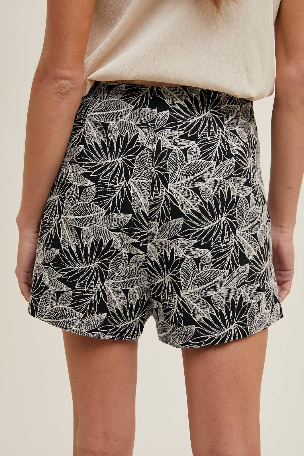 FOLIAGE PRINT SKORT