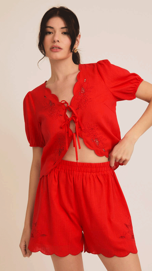 EYELET EMBROIDERD TOP AND SCALLOP SHORTS